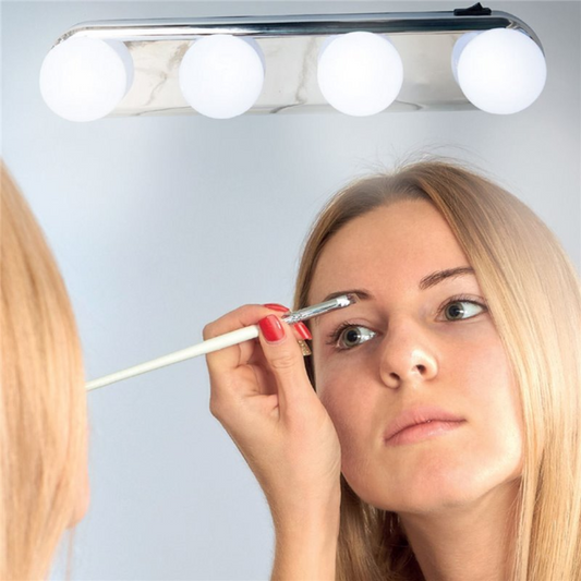 Magic Mirror Light – Μεταμόρφωσε τον Καθρέφτη σου σε Studio Μακιγιάζ!